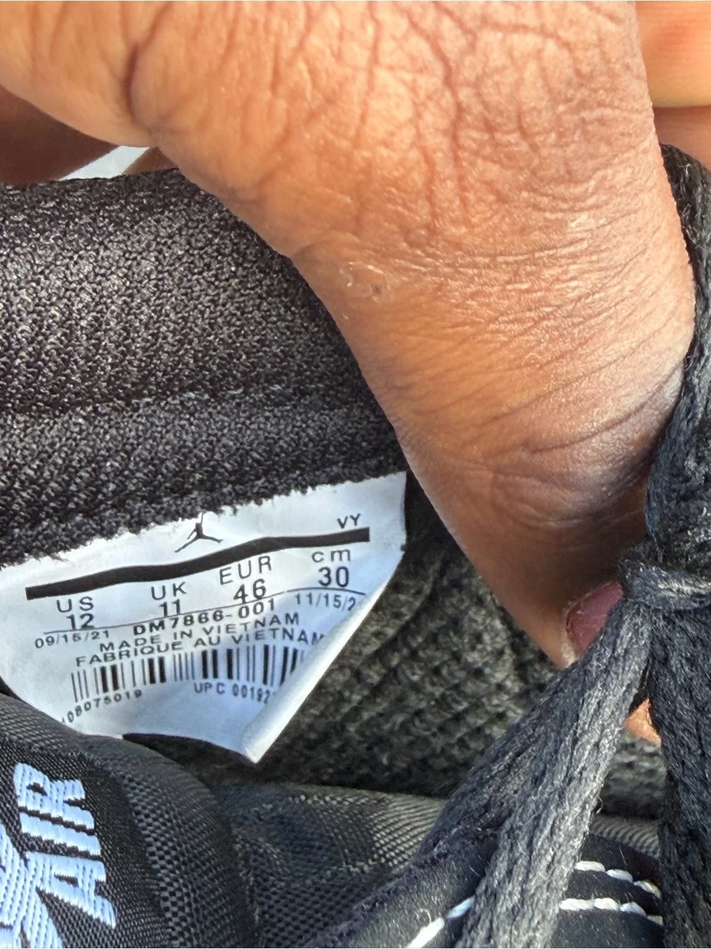travis scott jordan 1 black phantom